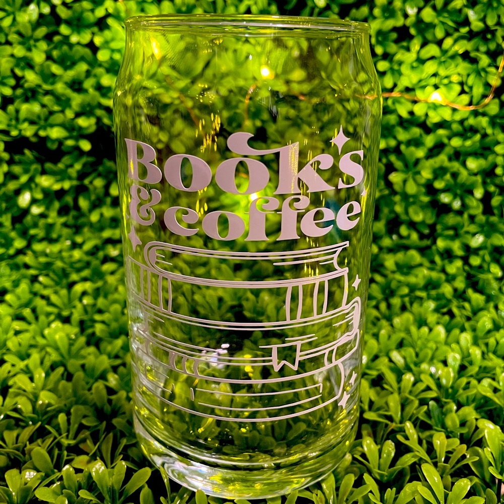 Books & Coffee glass cup